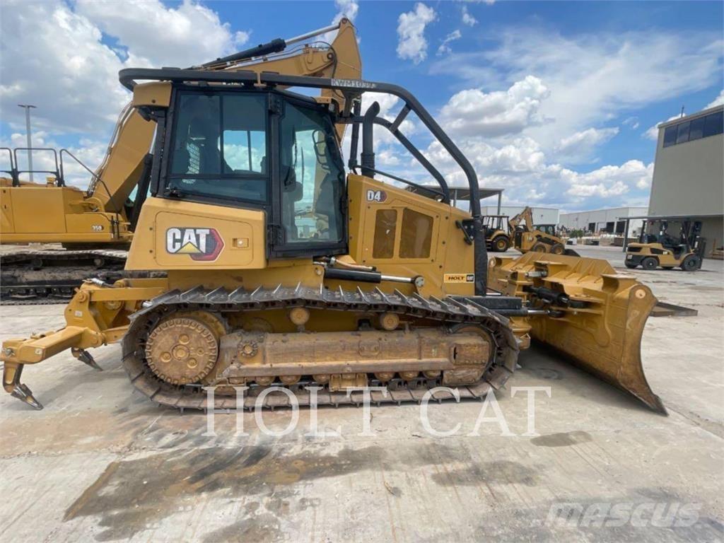 CAT D4 CAB Гусеничные бульдозеры