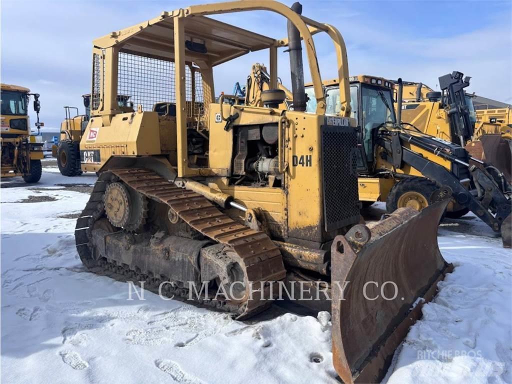 CAT D4H Гусеничные бульдозеры