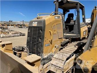 CAT D4K2 Гусеничные бульдозеры
