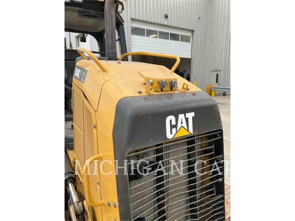CAT D4K2X Z2 Гусеничные бульдозеры