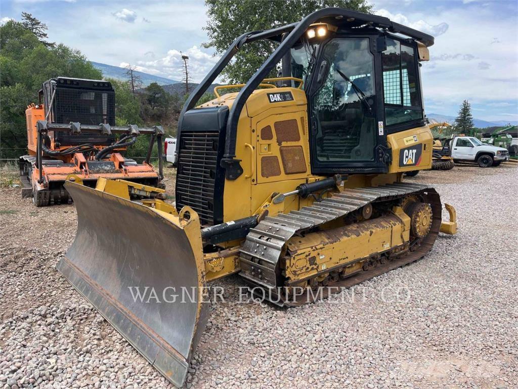 CAT D4K2XL Гусеничные бульдозеры