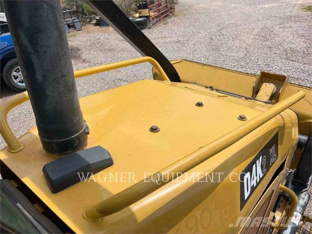 CAT D4K2XL Гусеничные бульдозеры
