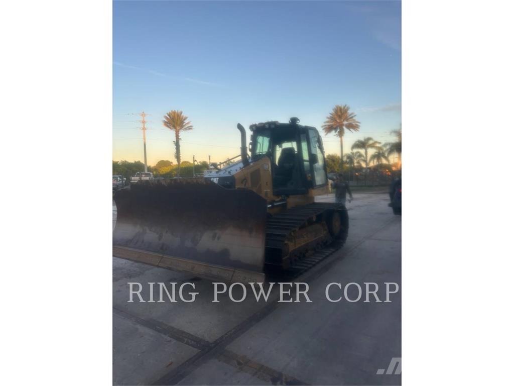 CAT D4VPEW Гусеничные бульдозеры