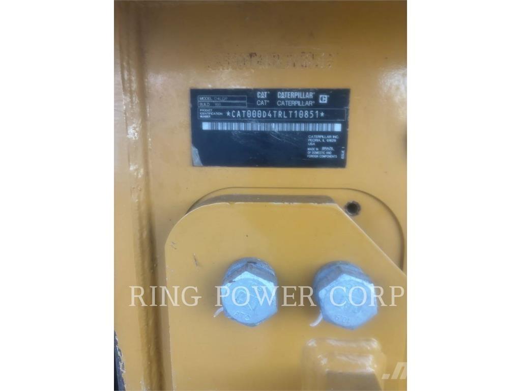 CAT D4VPEW Гусеничные бульдозеры