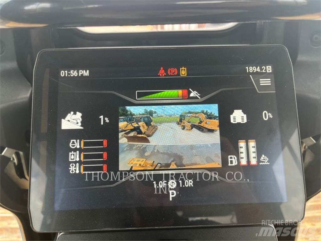 CAT D5 Гусеничные бульдозеры