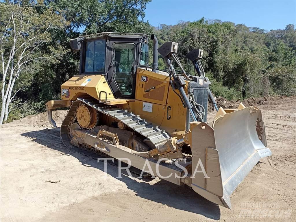 CAT D5 Гусеничные бульдозеры