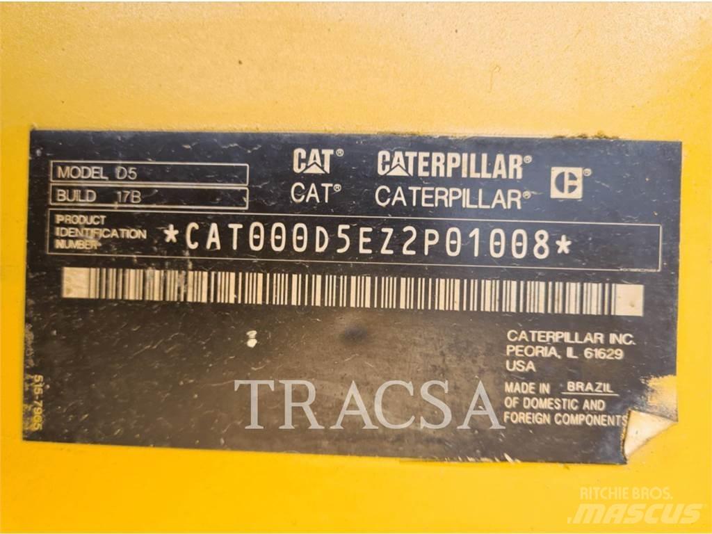 CAT D5 Гусеничные бульдозеры