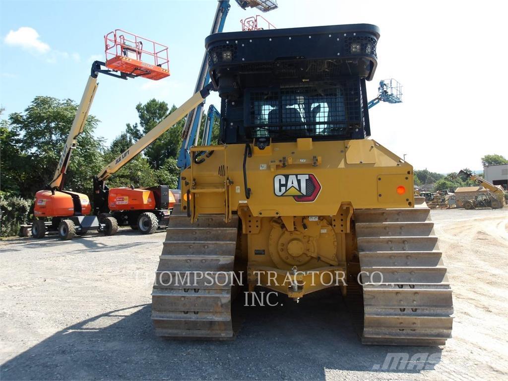 CAT D5 Гусеничные бульдозеры