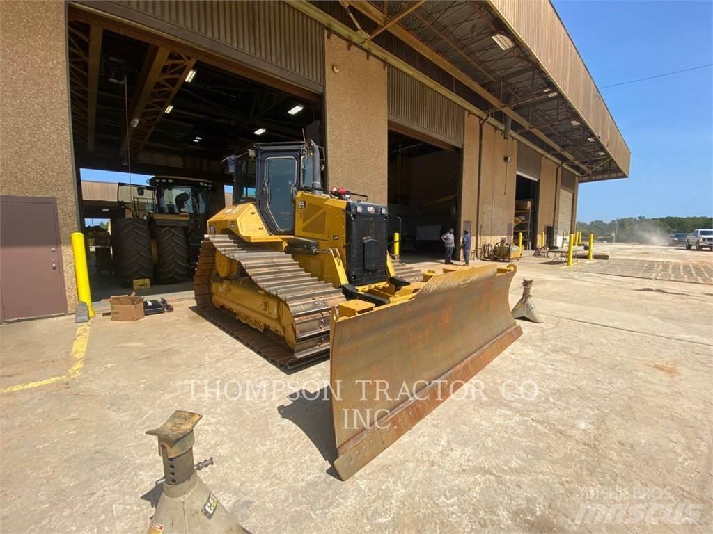CAT D5 Гусеничные бульдозеры