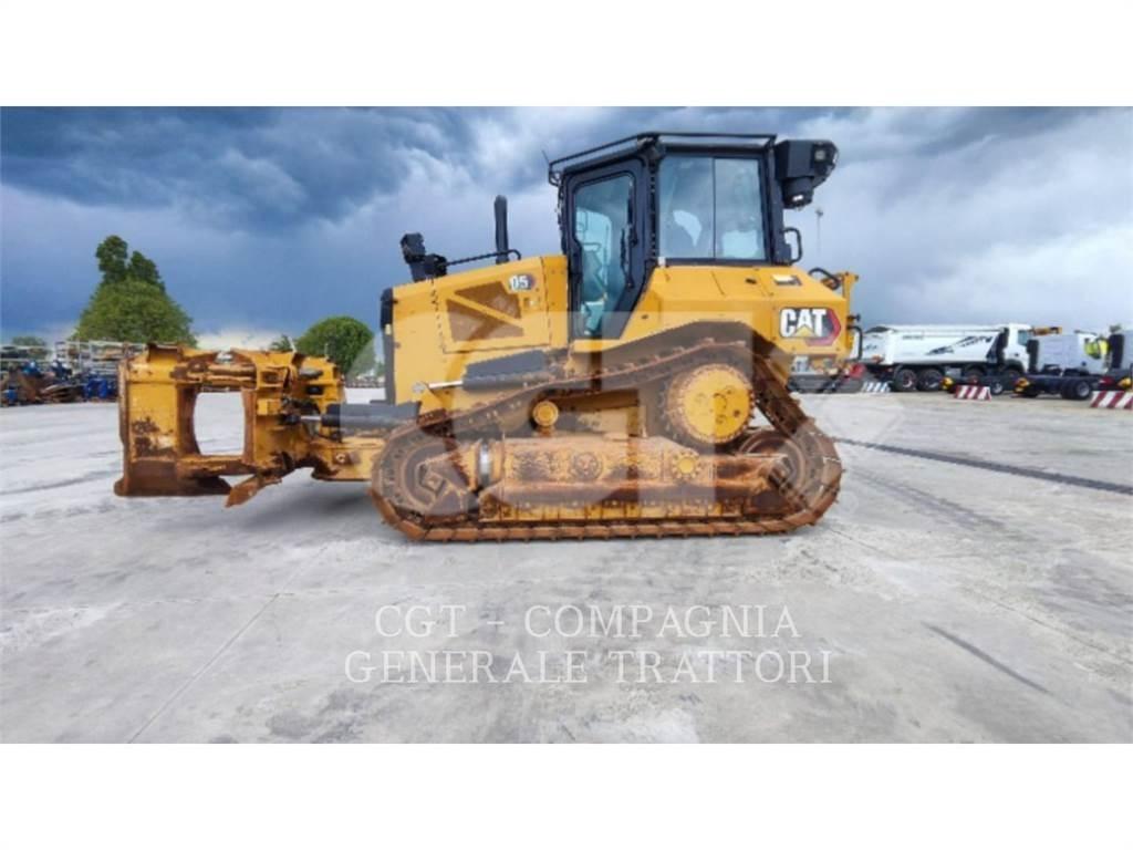 CAT D5 Гусеничные бульдозеры