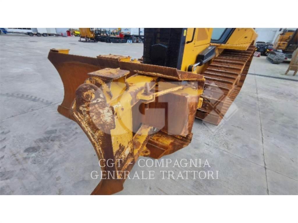 CAT D5 Гусеничные бульдозеры