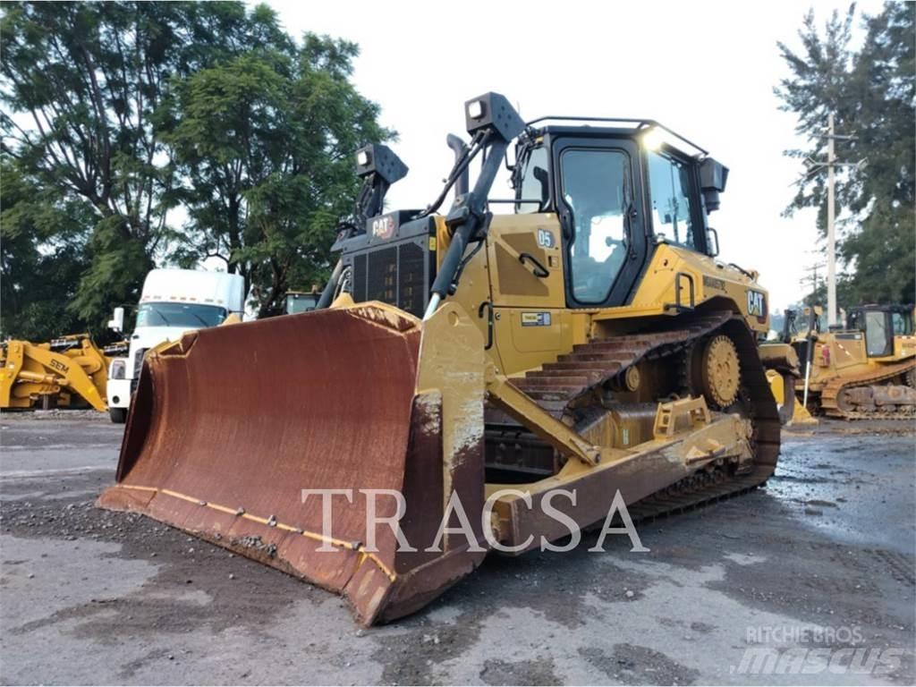 CAT D5 Гусеничные бульдозеры