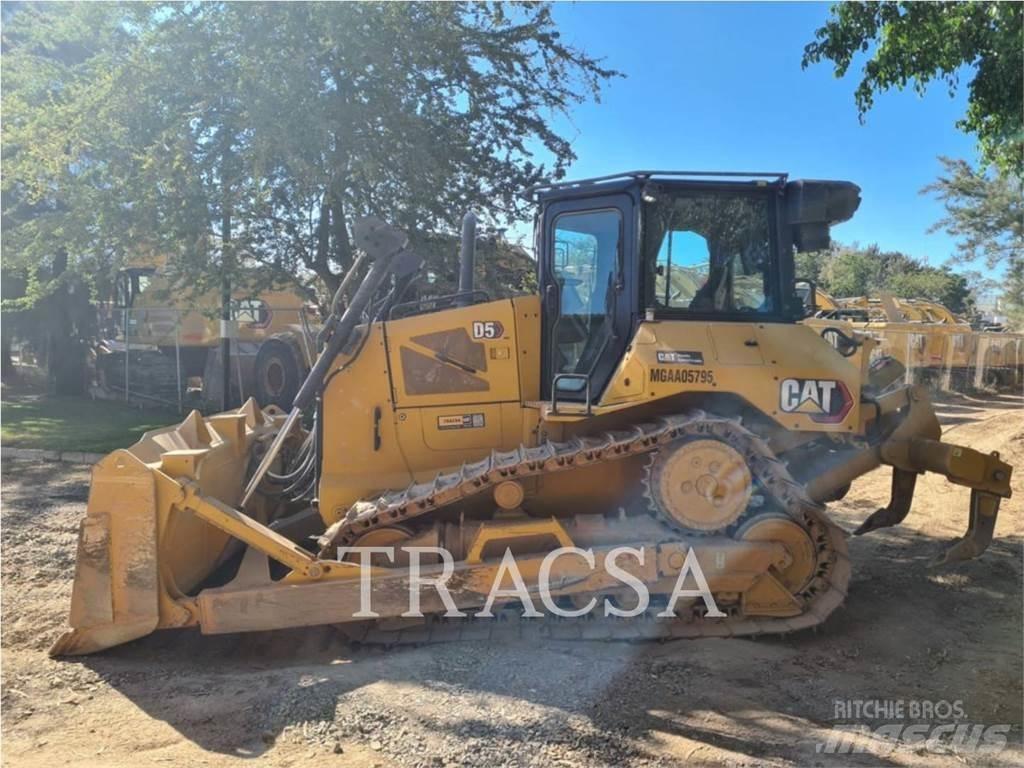 CAT D5 Гусеничные бульдозеры