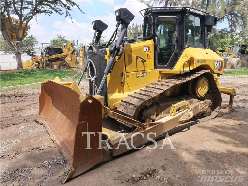 CAT D5 Гусеничные бульдозеры