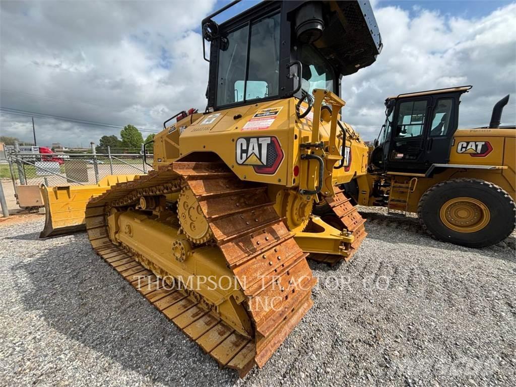 CAT D5 Гусеничные бульдозеры