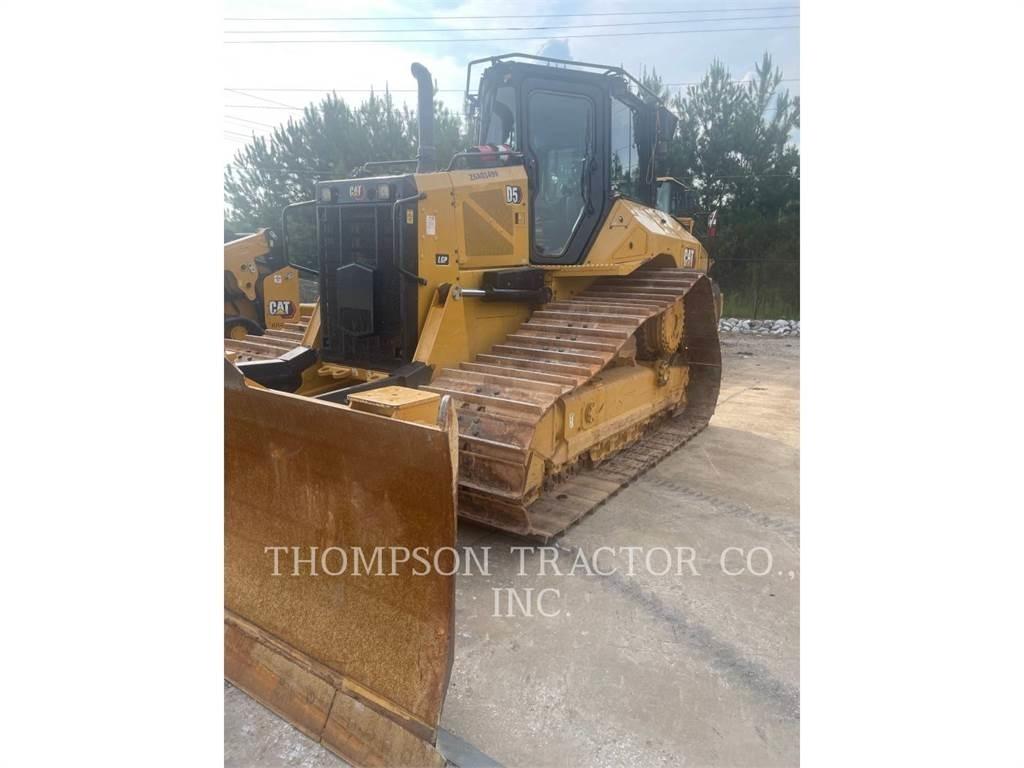 CAT D5 Гусеничные бульдозеры
