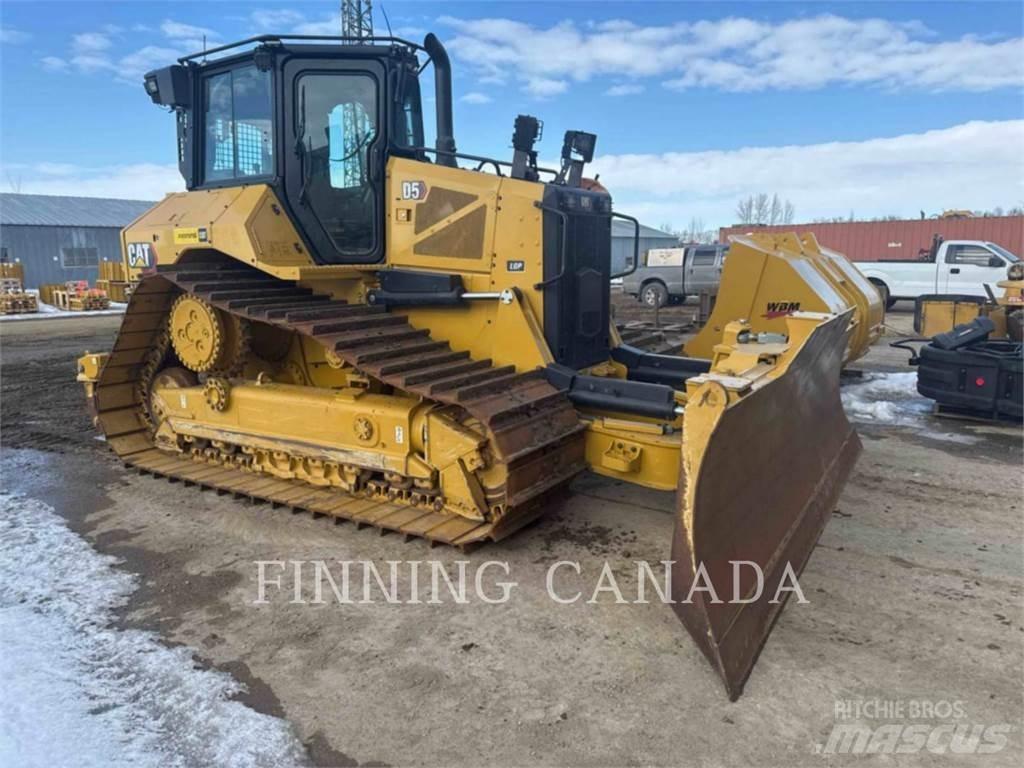 CAT D5-17 Гусеничные бульдозеры