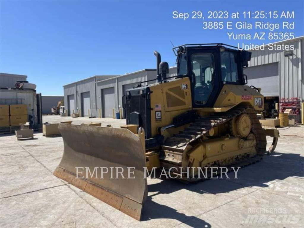 CAT D5-17 Гусеничные бульдозеры