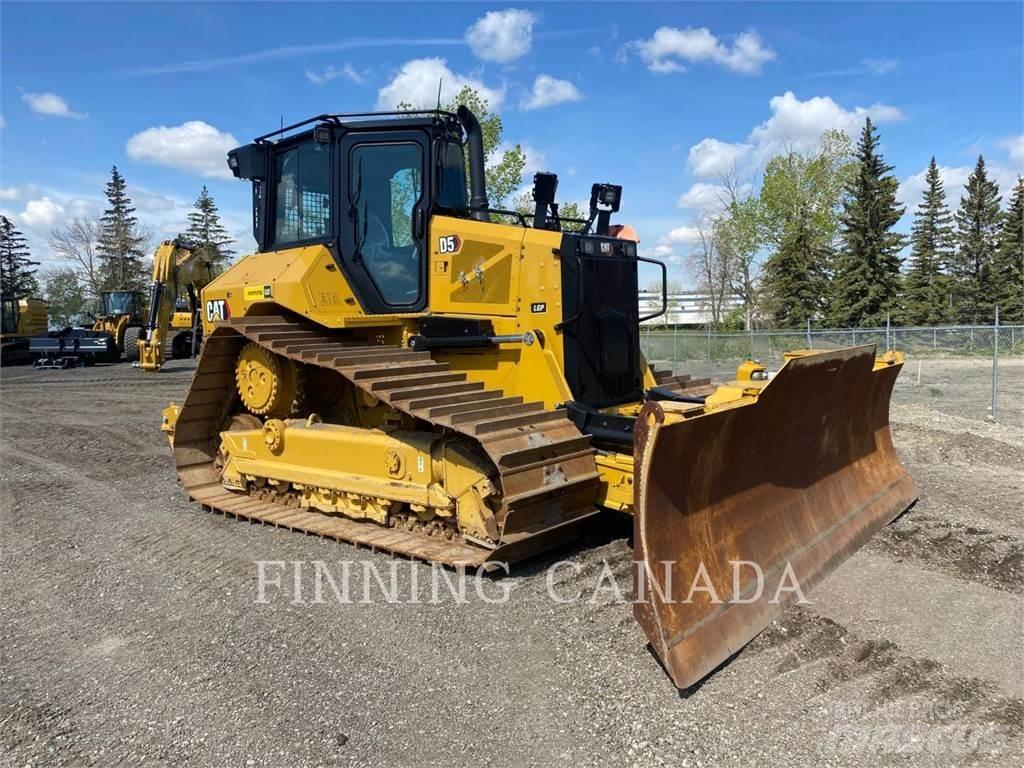 CAT D5-17 Гусеничные бульдозеры