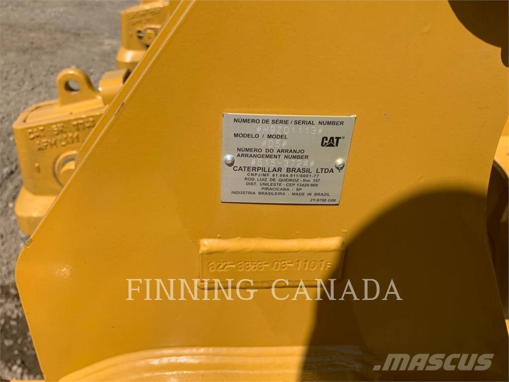 CAT D5-17 Гусеничные бульдозеры