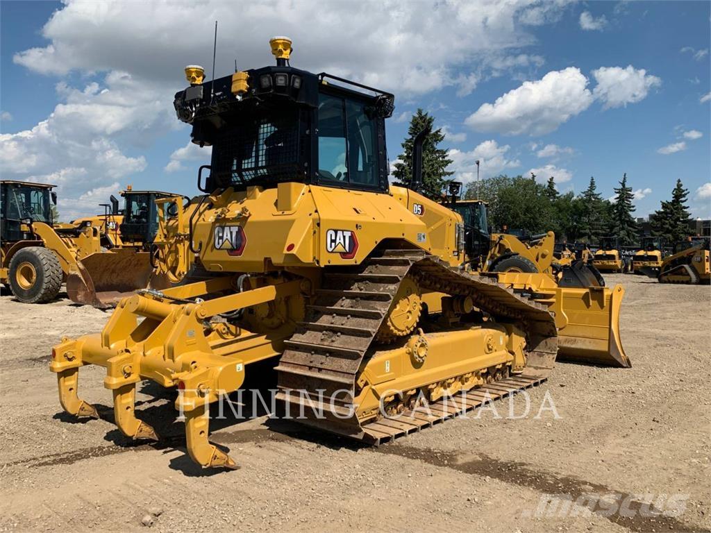 CAT D5-17 Гусеничные бульдозеры