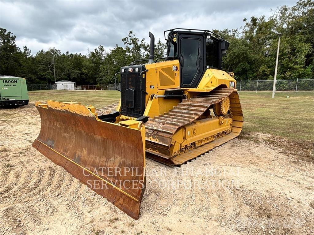 CAT D5-17VP Гусеничные бульдозеры