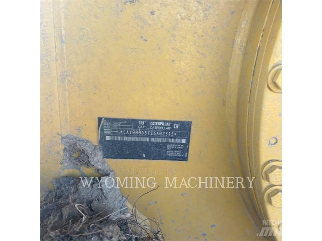 CAT D5 LGP Гусеничные бульдозеры