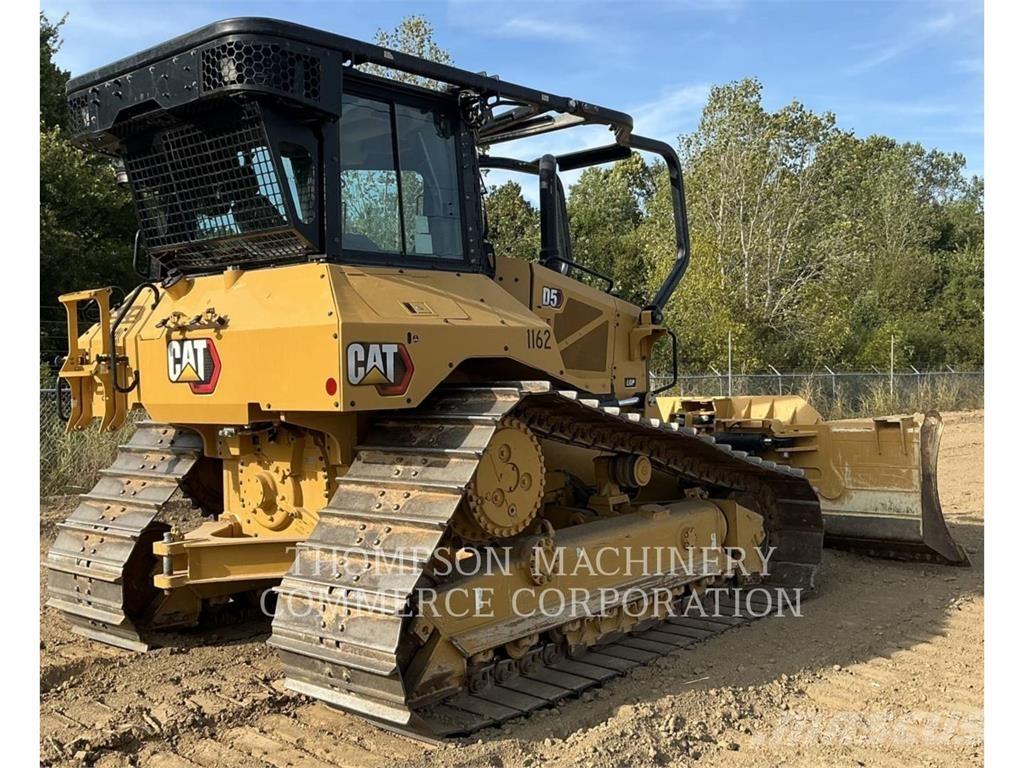CAT D5 LGP Гусеничные бульдозеры