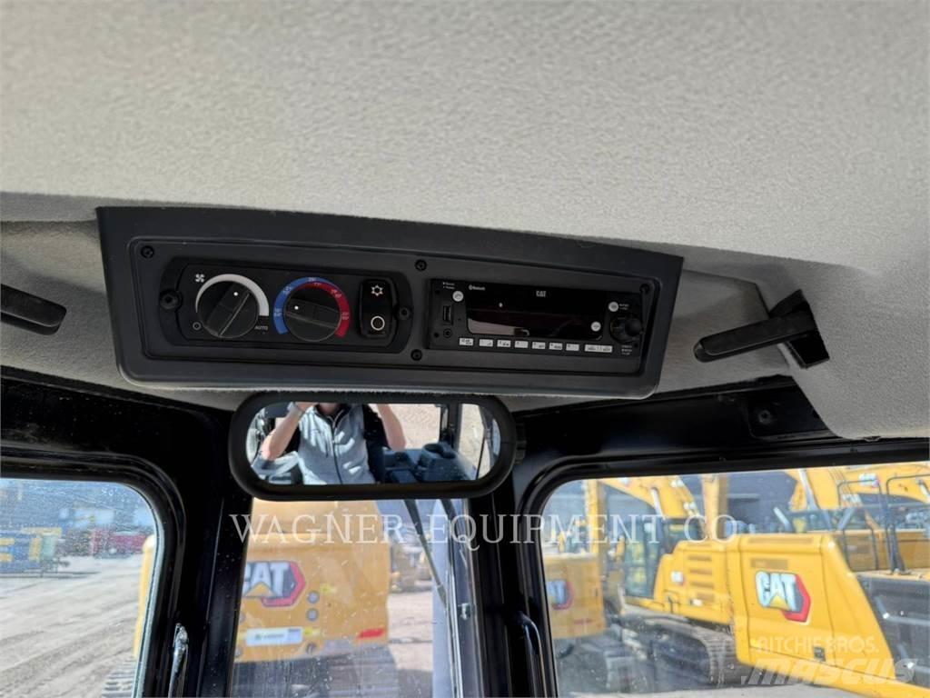 CAT D5 VP Гусеничные бульдозеры