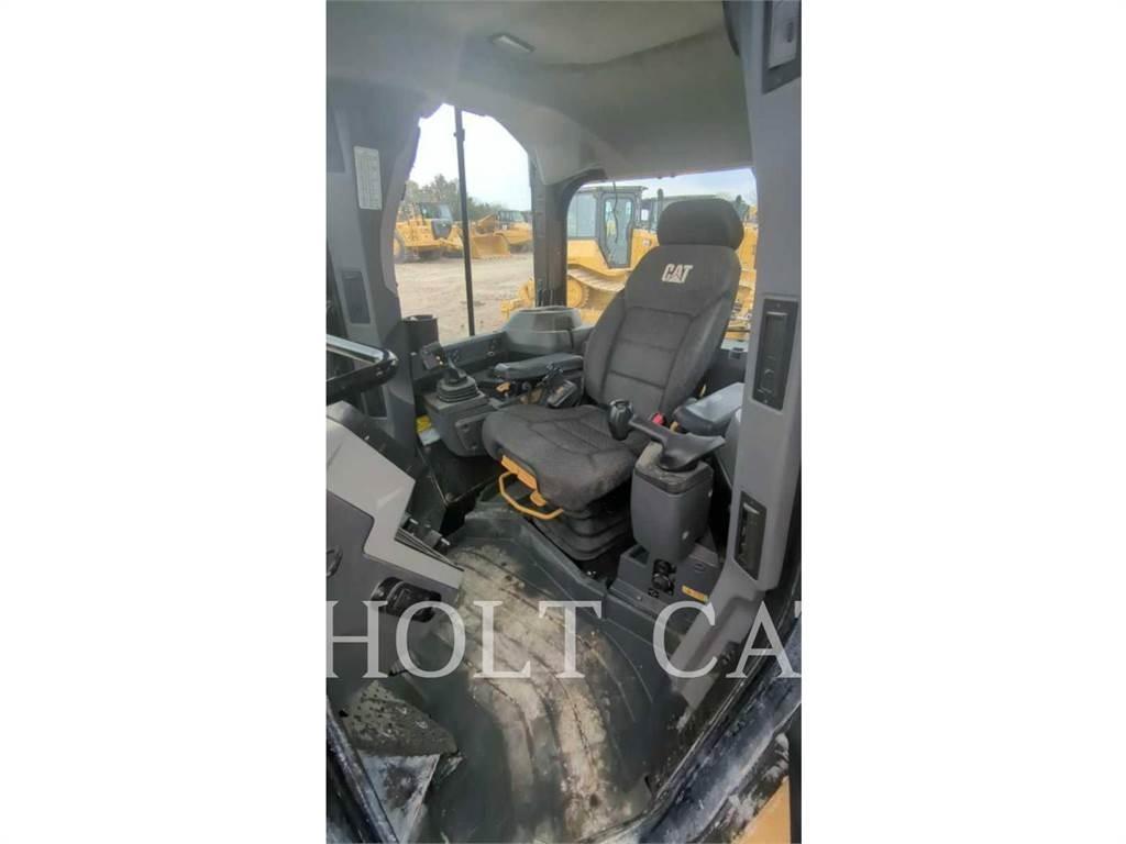 CAT D5 VP Гусеничные бульдозеры