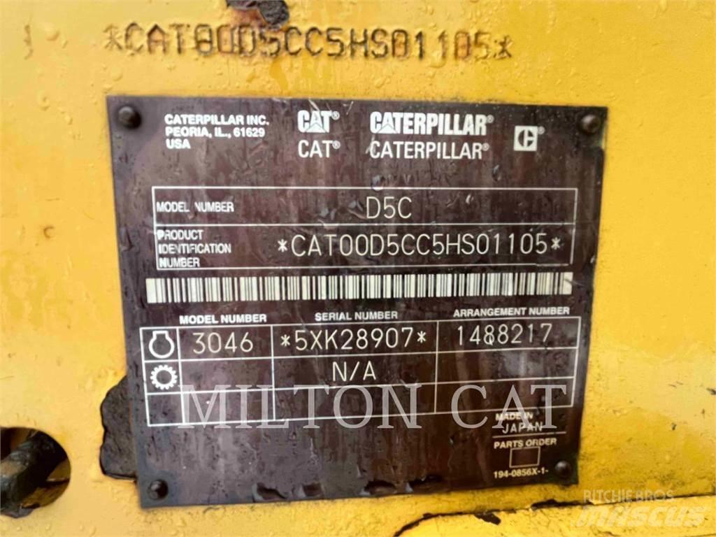 CAT D5CIII Гусеничные бульдозеры