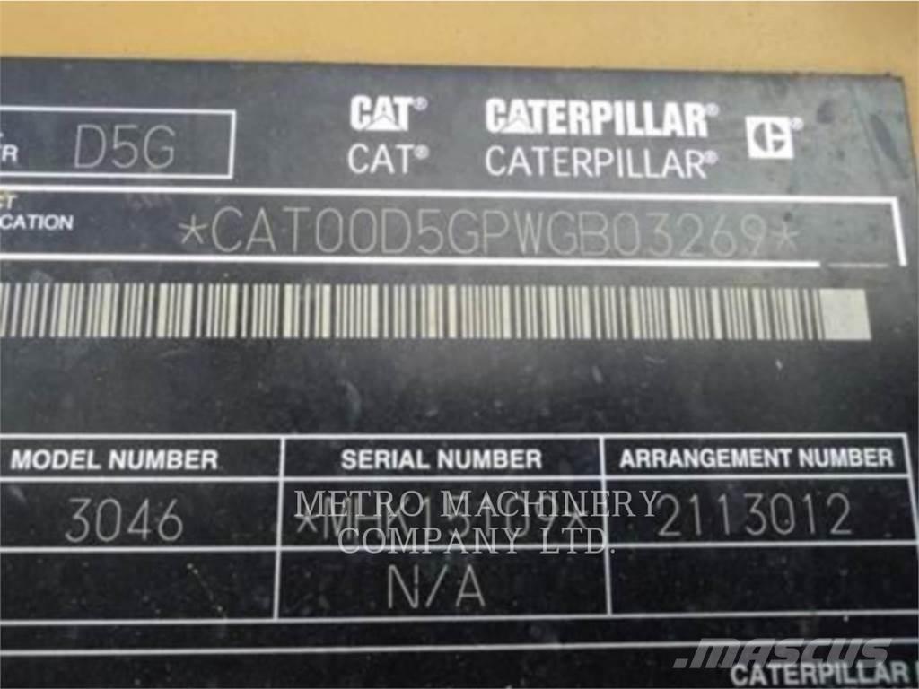 CAT D5GXL Гусеничные бульдозеры