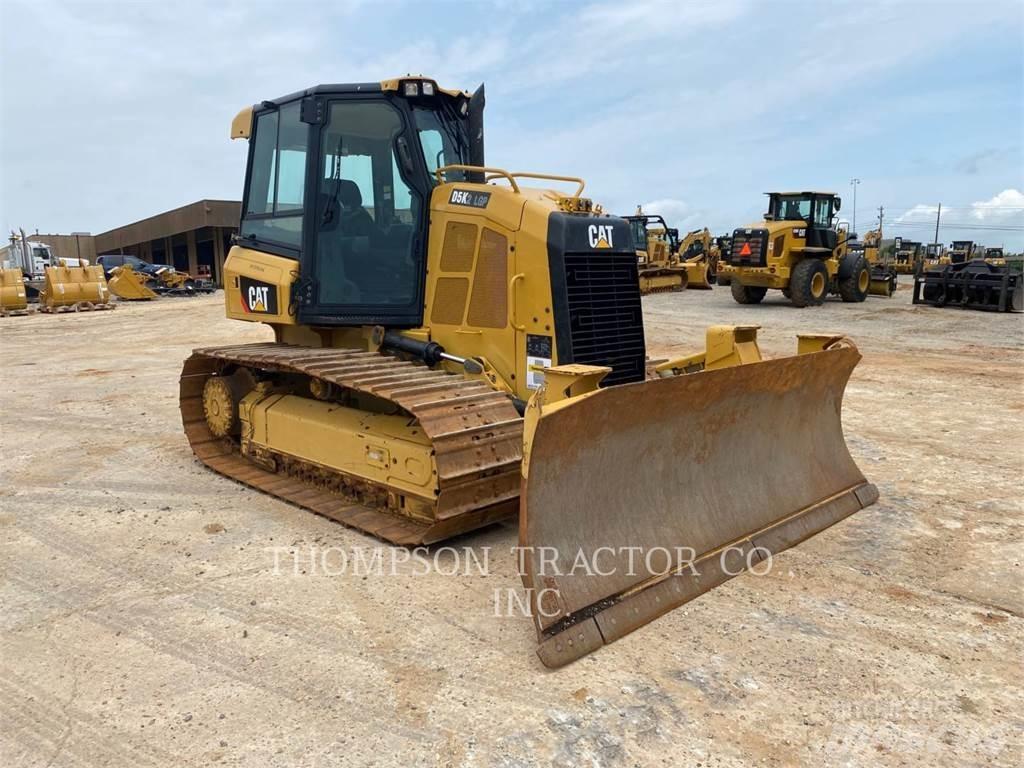 CAT D5K2 Гусеничные бульдозеры