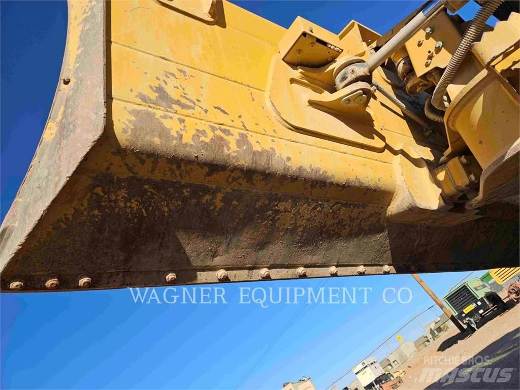 CAT D5K2 Гусеничные бульдозеры