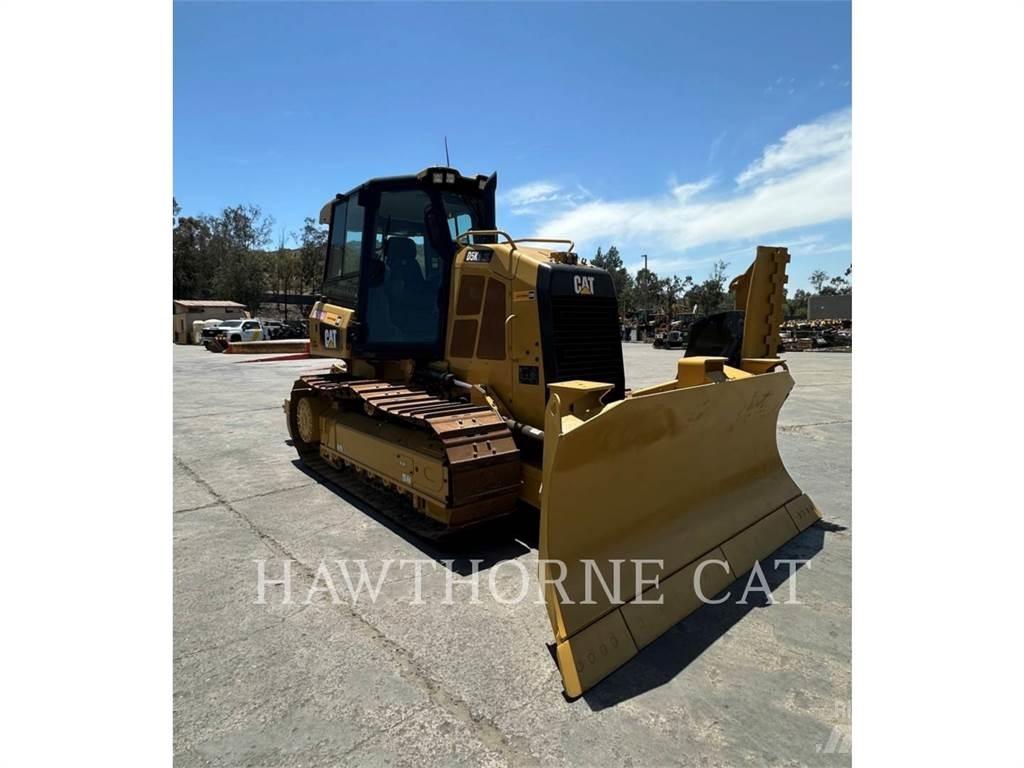 CAT D5K2 Гусеничные бульдозеры