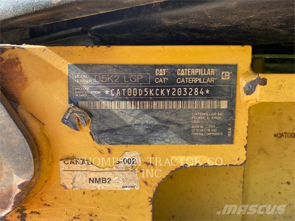 CAT D5K2 LGP Гусеничные бульдозеры