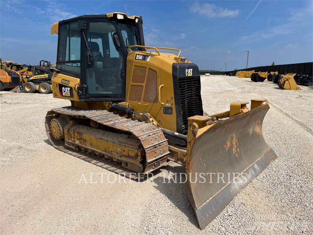 CAT D5K2 XL Гусеничные бульдозеры