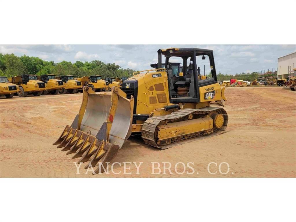 CAT D5K2 XL Гусеничные бульдозеры