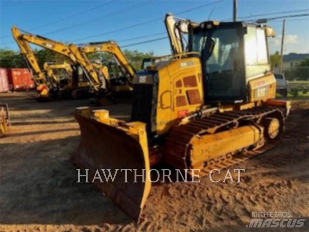 CAT D5K2 XL Гусеничные бульдозеры
