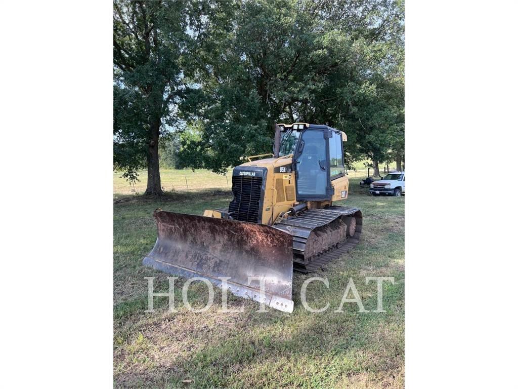 CAT D5K2LGP Гусеничные бульдозеры
