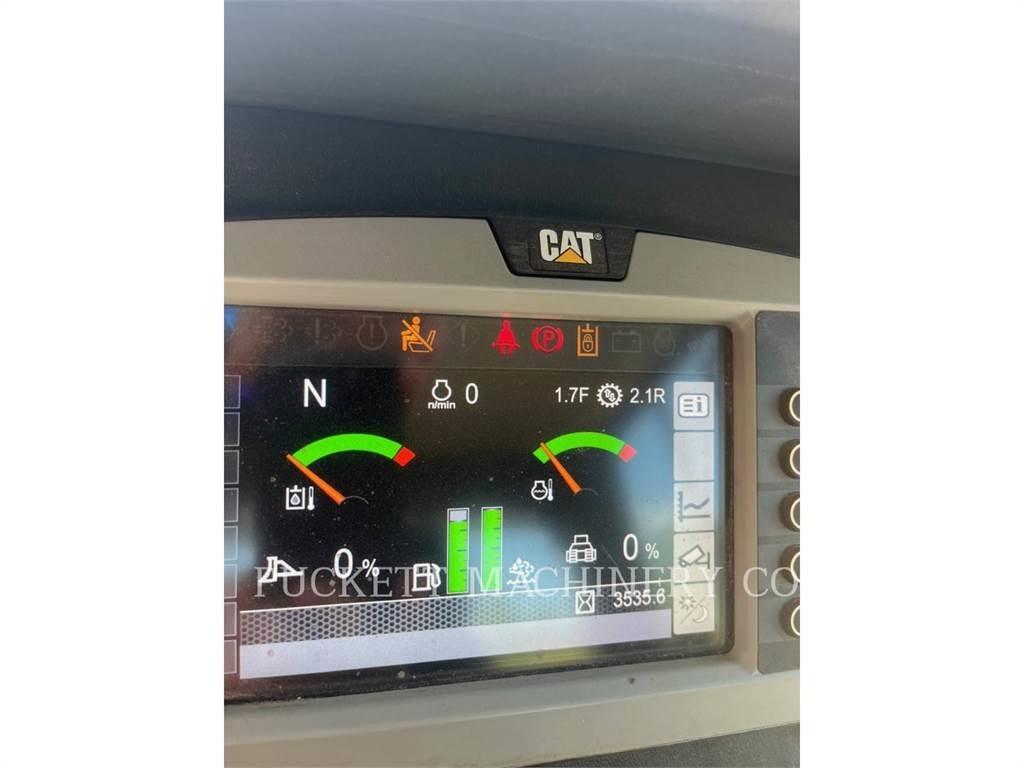 CAT D5K2LGP Гусеничные бульдозеры