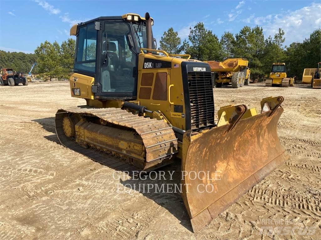CAT D5K2LGP Гусеничные бульдозеры