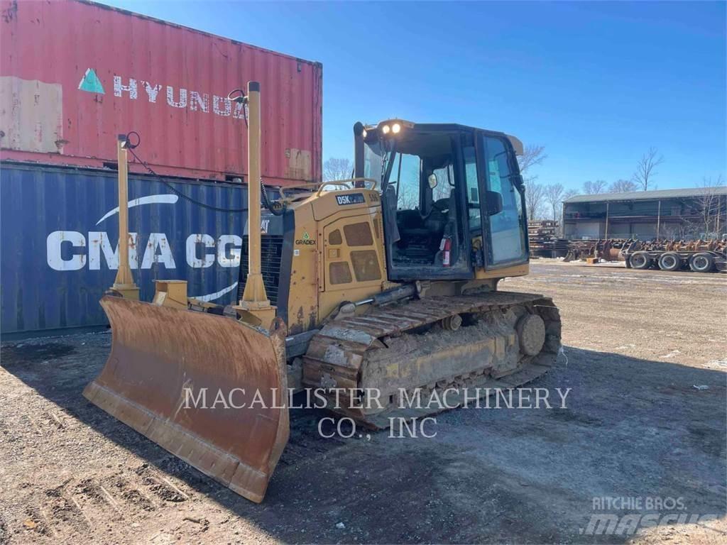 CAT D5K2LGP Гусеничные бульдозеры