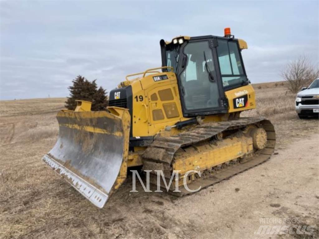 CAT D5K2LGP Гусеничные бульдозеры