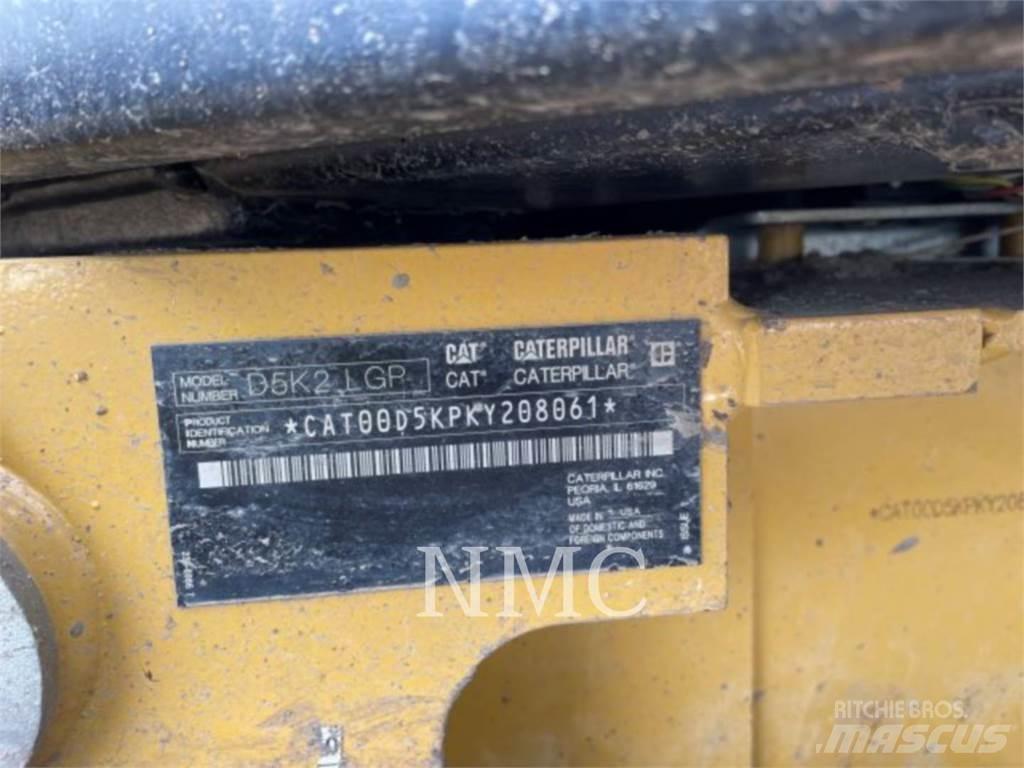 CAT D5K2LGP Гусеничные бульдозеры