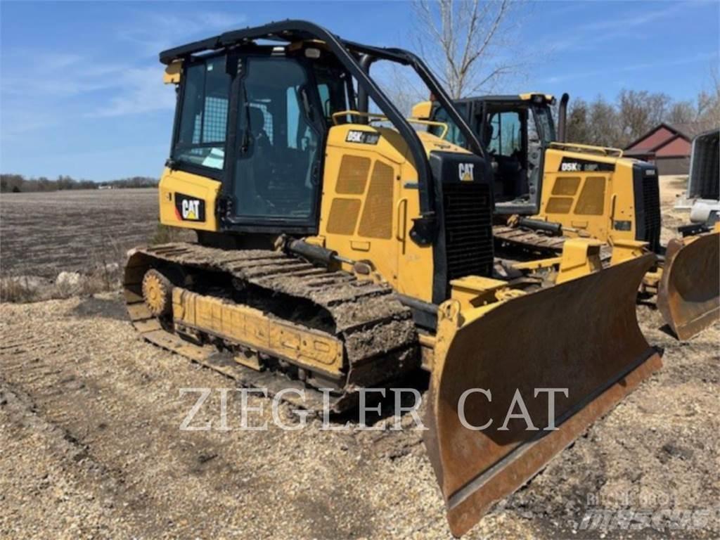 CAT D5K2LGP Гусеничные бульдозеры