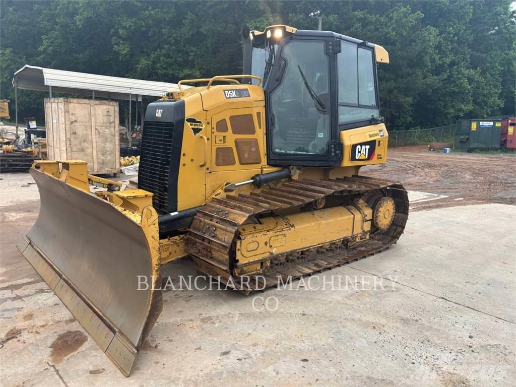CAT D5K2LGP Гусеничные бульдозеры
