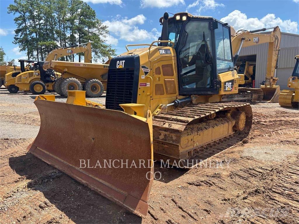 CAT D5K2LGP Гусеничные бульдозеры
