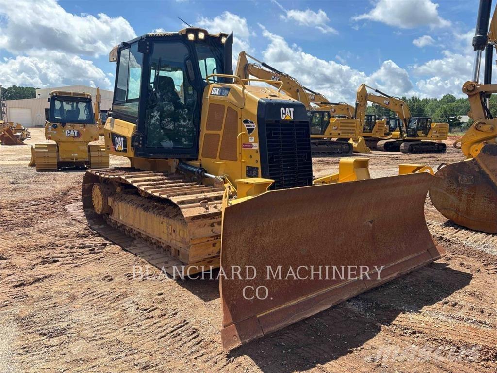CAT D5K2LGP Гусеничные бульдозеры