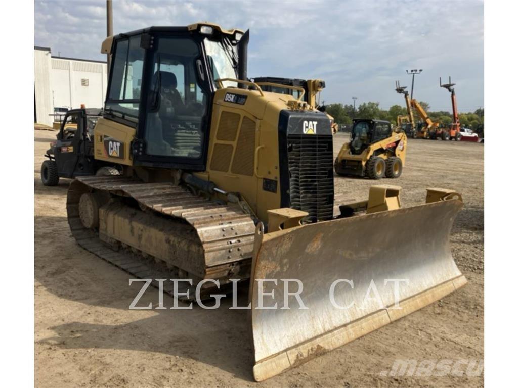 CAT D5K2LGP Гусеничные бульдозеры